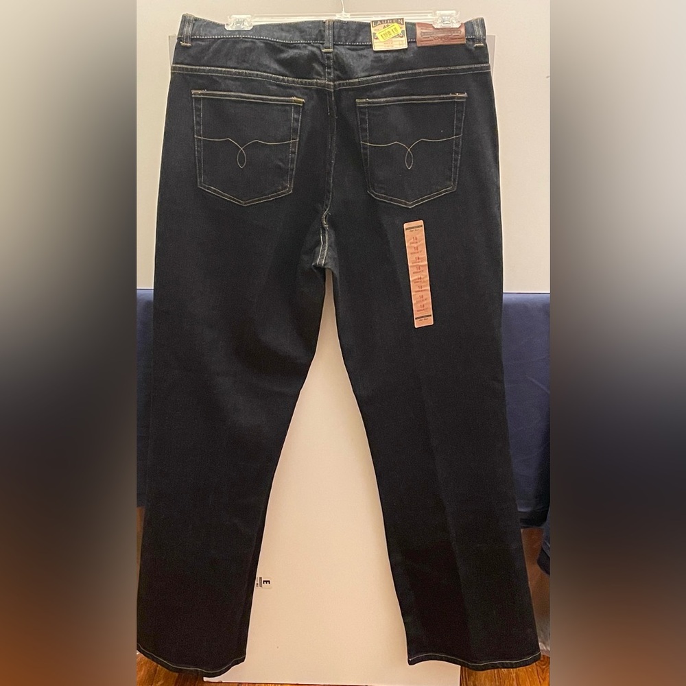 Lauren Jeans Co. R. Lauren Classic Boot Cut Stretch. Dark Wash .Size 16 X 31 NEW